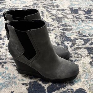 Sorel Gray Wedge Boots